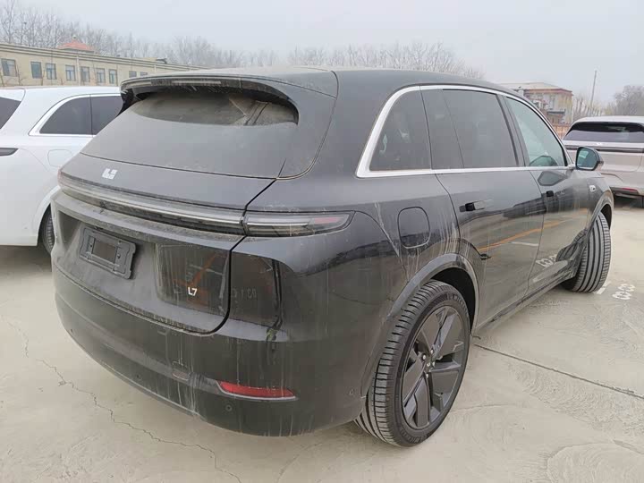 Photo 3 - LiXiang L7