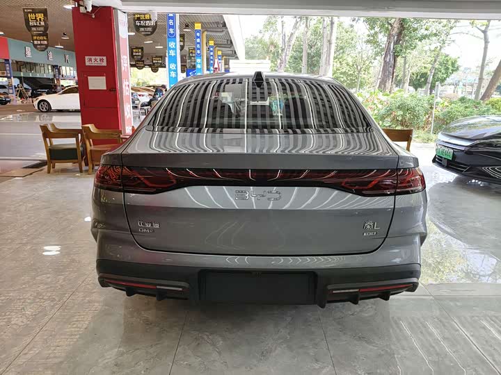 Фото 4 - BYD Qin L