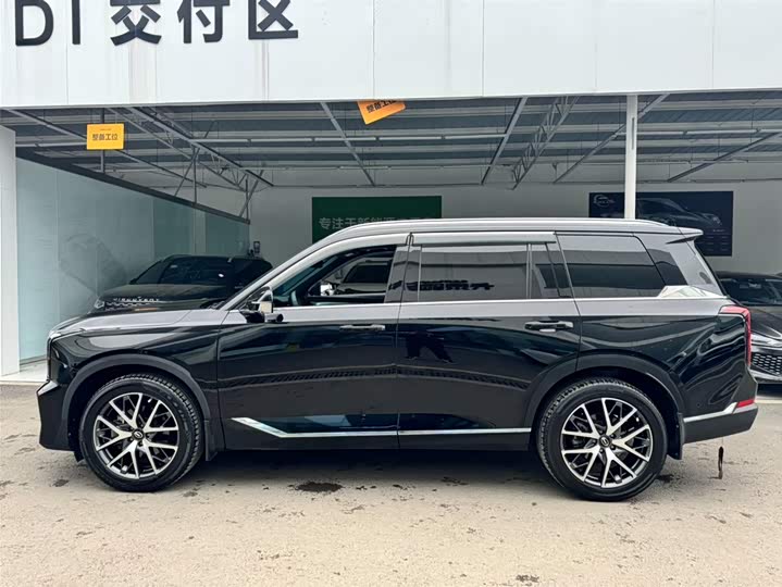 Фото 7 - GAC Trumpchi GS8