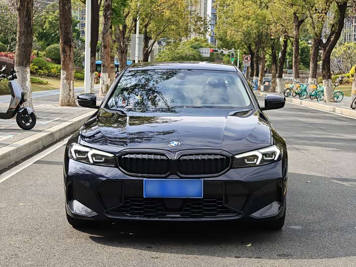 Фото 2 - BMW 3 Series