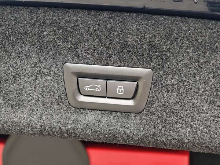 Фото 9 - BMW 3 Series