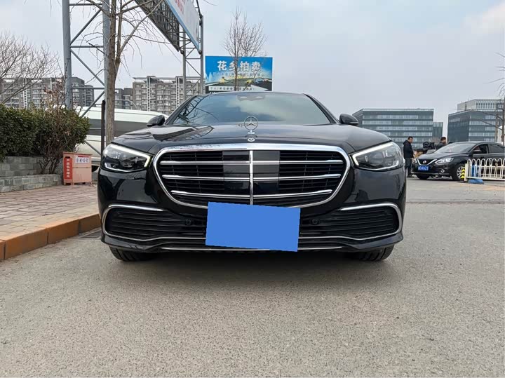 Фото 3 - Mercedes-Benz S-Class