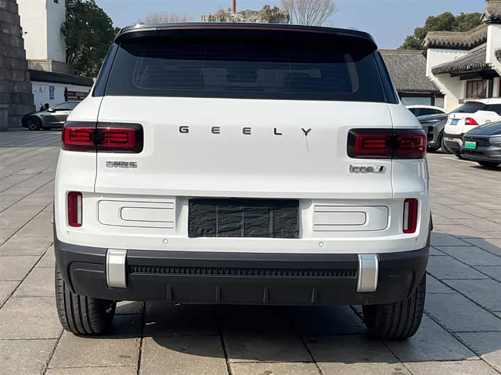 Фото 6 - Geely Icon