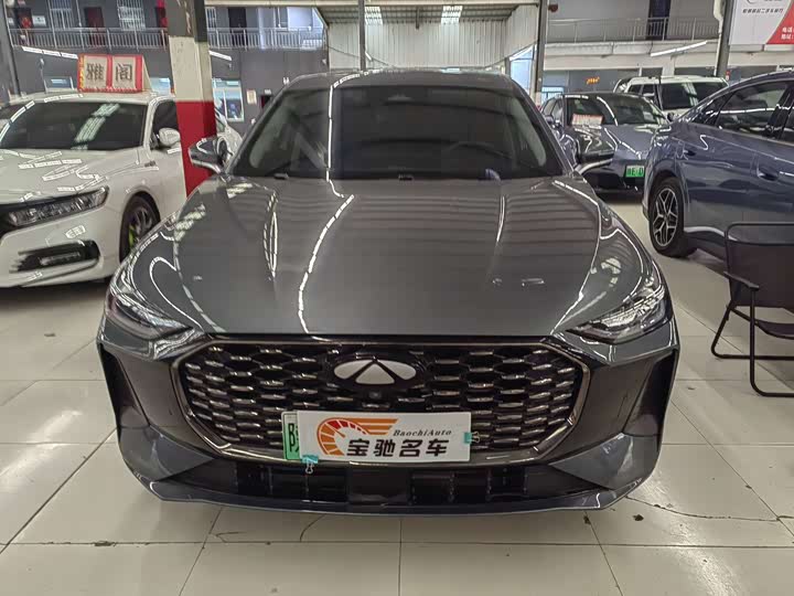 Photo 2 - Chery Fulwin A8L