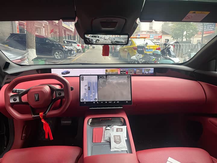 Фото 4 - Avatr 12