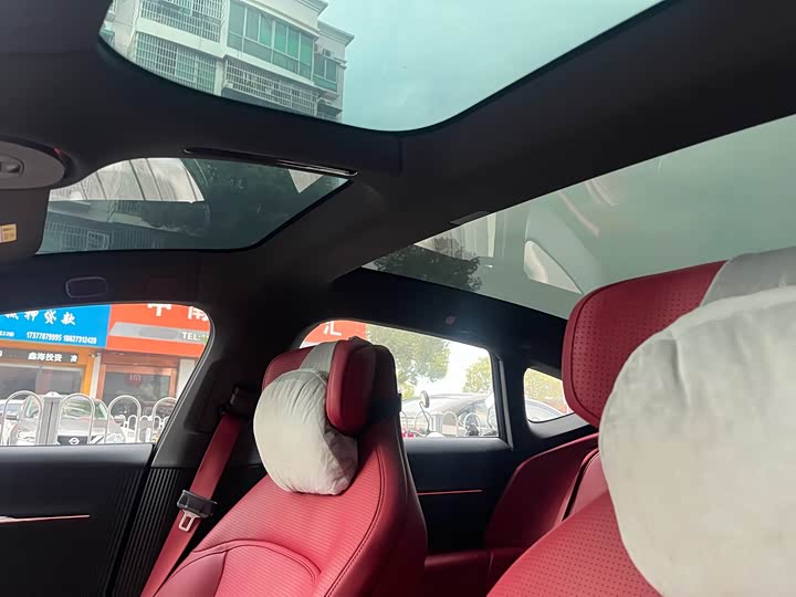 Фото 9 - Avatr 12