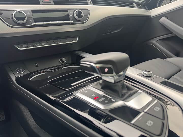 Фото 8 - Audi A5