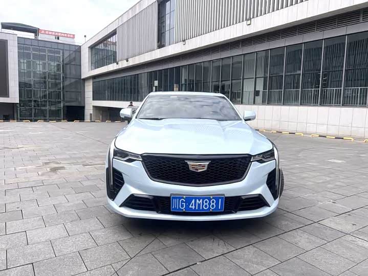 Фото 2 - Cadillac CT4