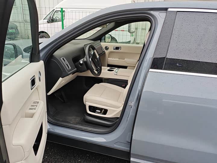 Фото 5 - LiXiang L8