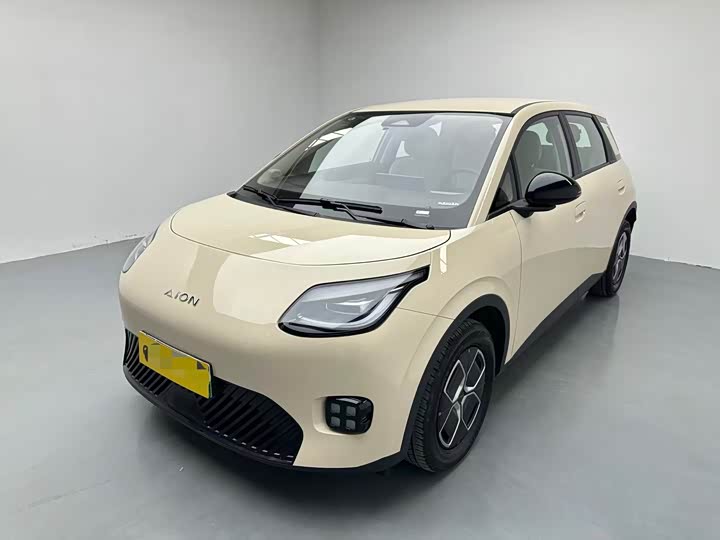 Фото 1 - GAC Aion UT