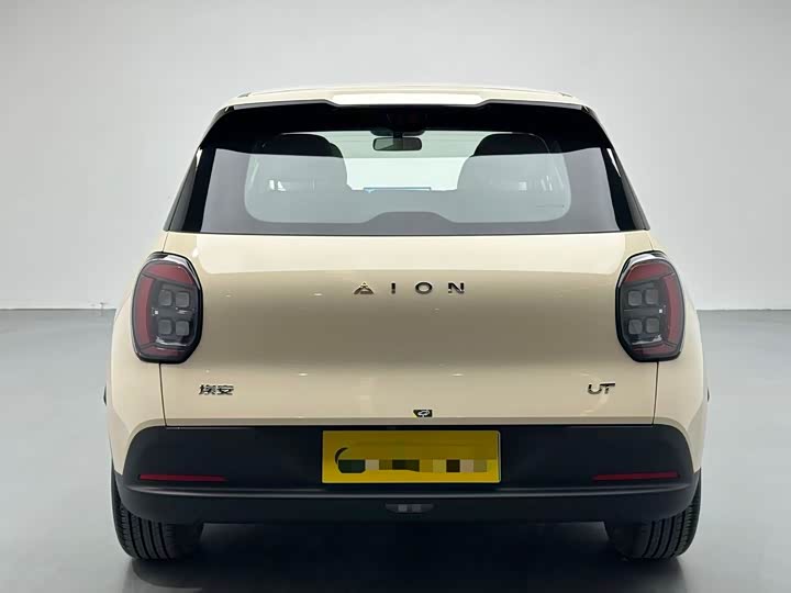 Фото 8 - GAC Aion UT