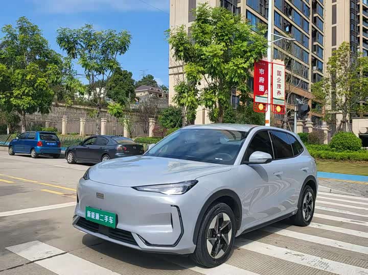 Фото 1 - Geely Galaxy E5