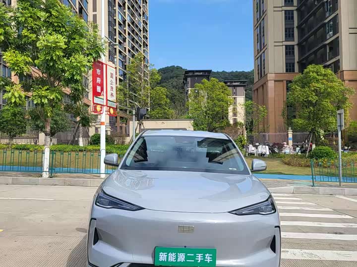 Фото 2 - Geely Galaxy E5