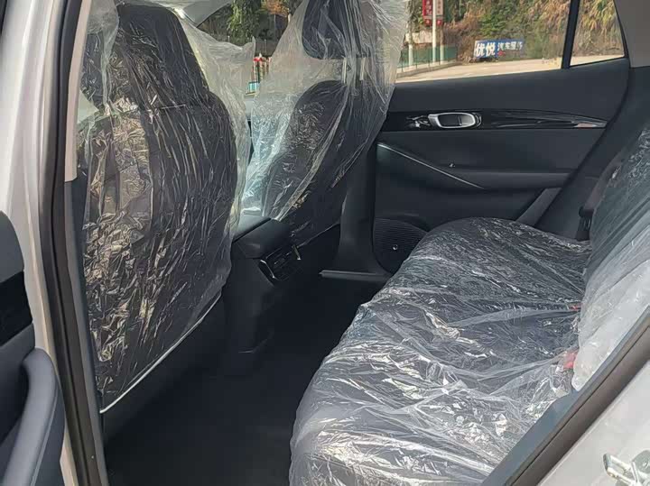 Фото 5 - Geely Galaxy E5