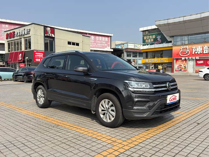 Фото 3 - Volkswagen Tharu