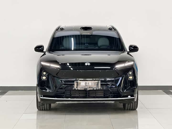 Фото 2 - Nio ES6