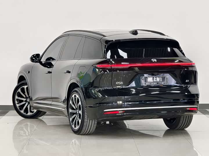 Фото 6 - Nio ES6