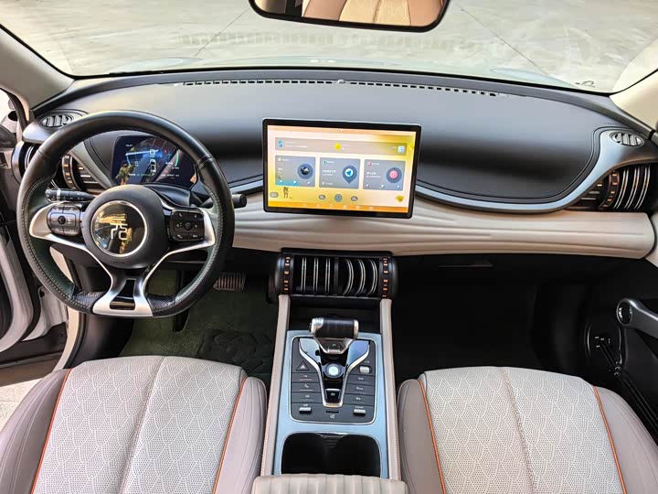 Фото 7 - BYD Yuan Plus