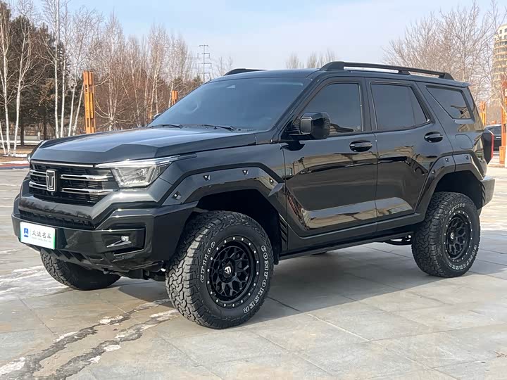 Photo 1 - Tank 400 Hybrid