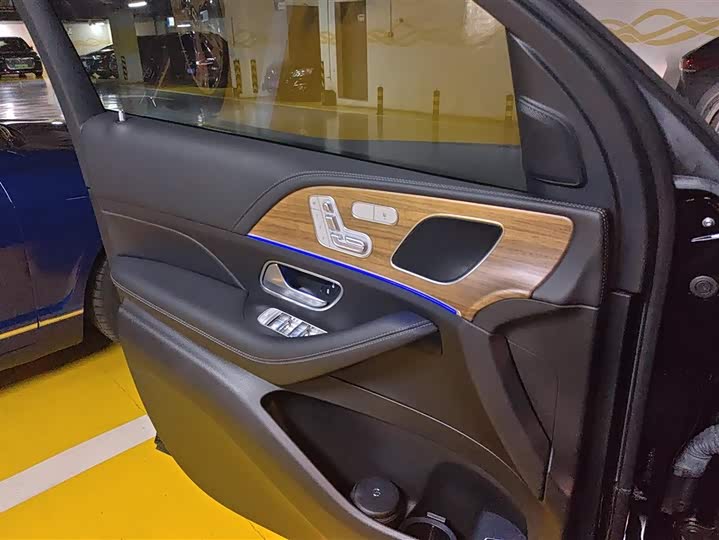 Фото 7 - Mercedes-Benz GLE-Class