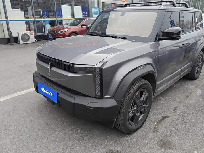 Фото 1 - Chery iCar 03