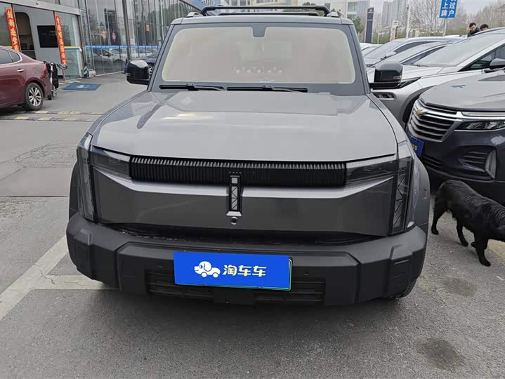 Фото 2 - Chery iCar 03