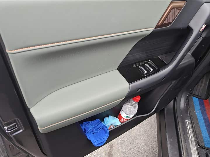 Фото 7 - Chery iCar 03