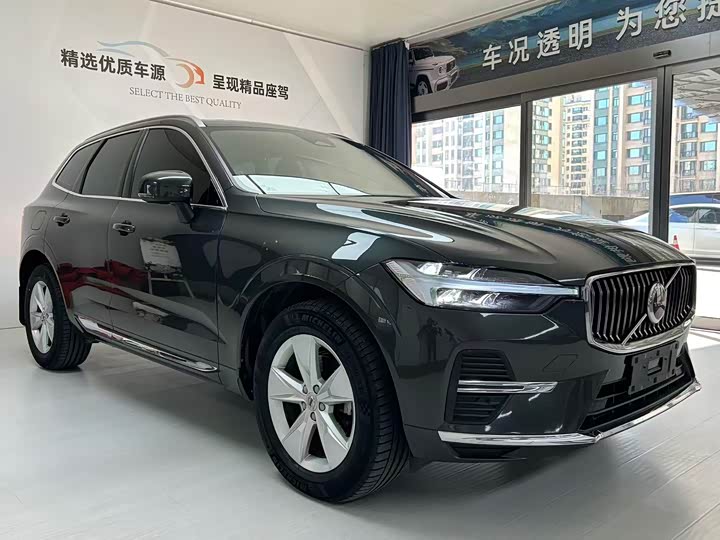 Фото 3 - Volvo XC60