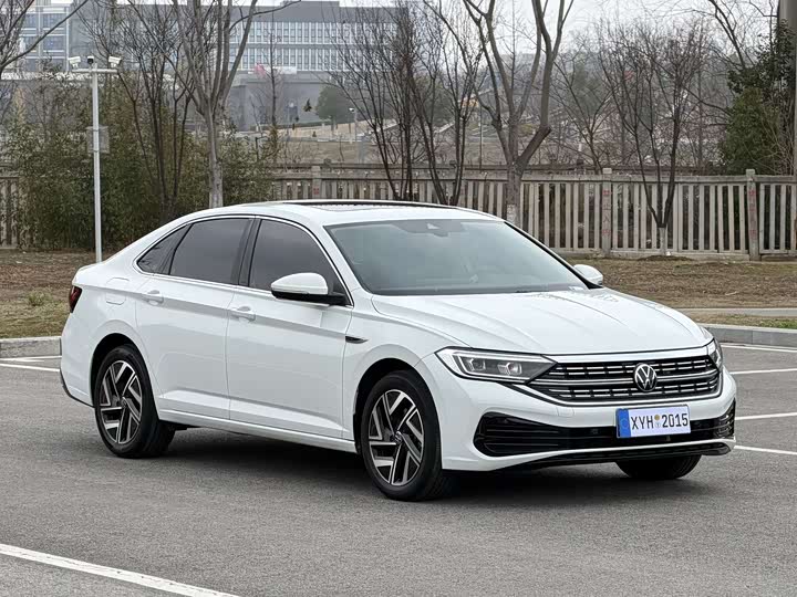 Фото 3 - Volkswagen Sagitar L