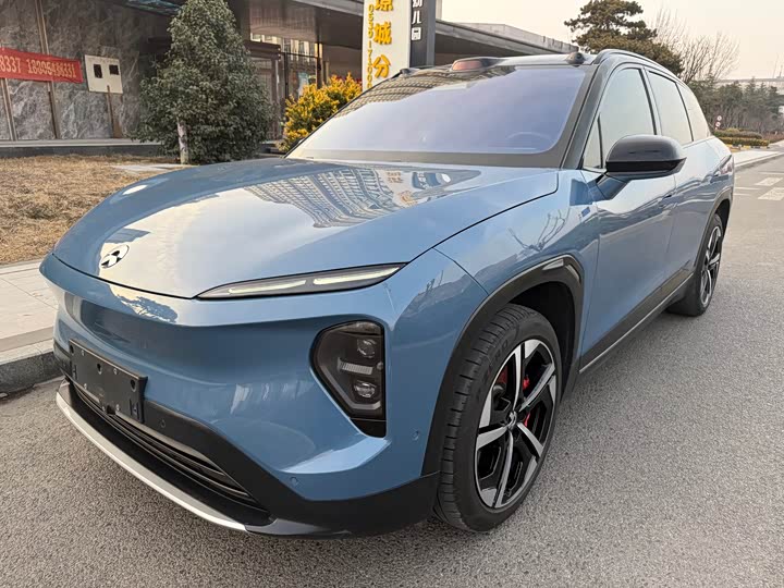 Photo 2 - Nio ES7
