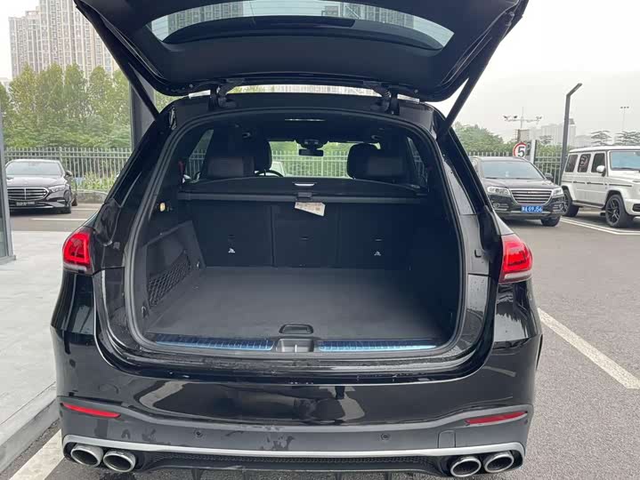 Фото 8 - Mercedes-Benz GLE-Class AMG