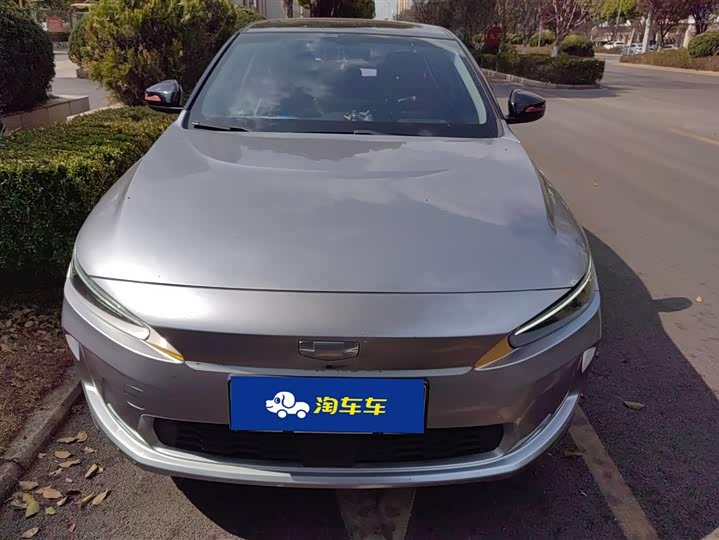 Фото 2 - Geely Geometry A