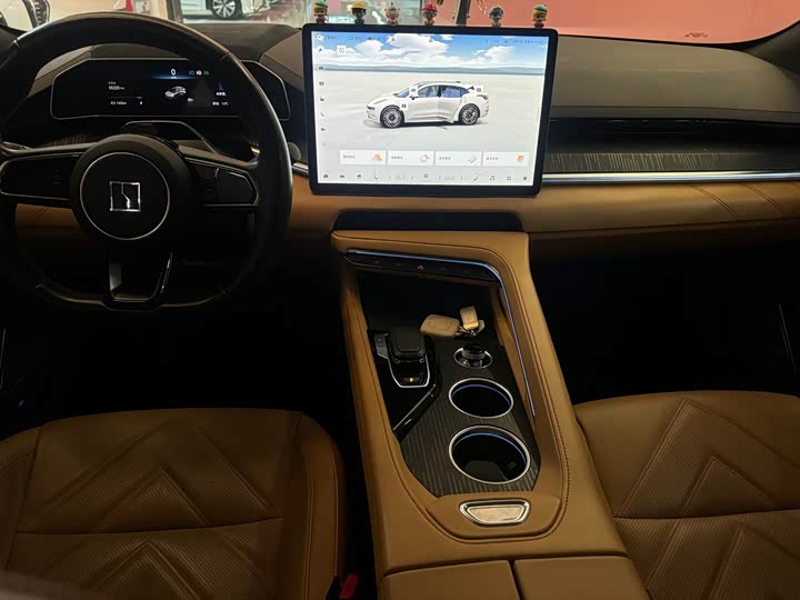 Фото 7 - Zeekr 001