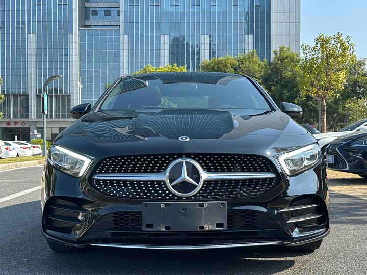 Фото 2 - Mercedes-Benz A-Class