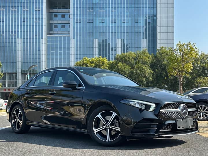 Фото 3 - Mercedes-Benz A-Class