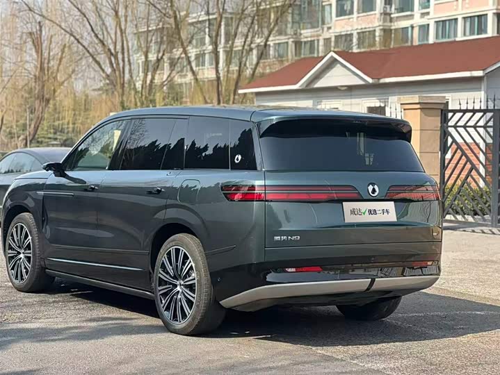 Фото 3 - Denza N9