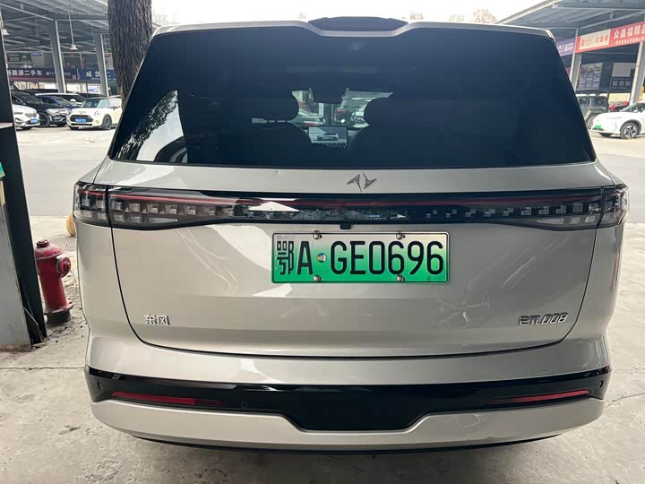 Photo 5 - Dongfeng Yipai eπ 008