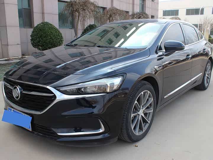 Фото 1 - Buick LaCrosse