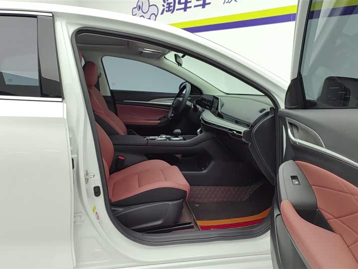 Фото 8 - Changan Eado Plus