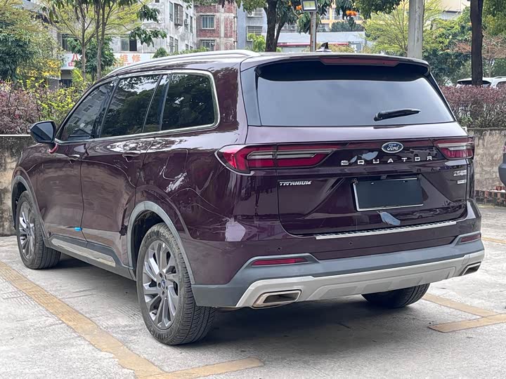 Фото 6 - Ford Equator