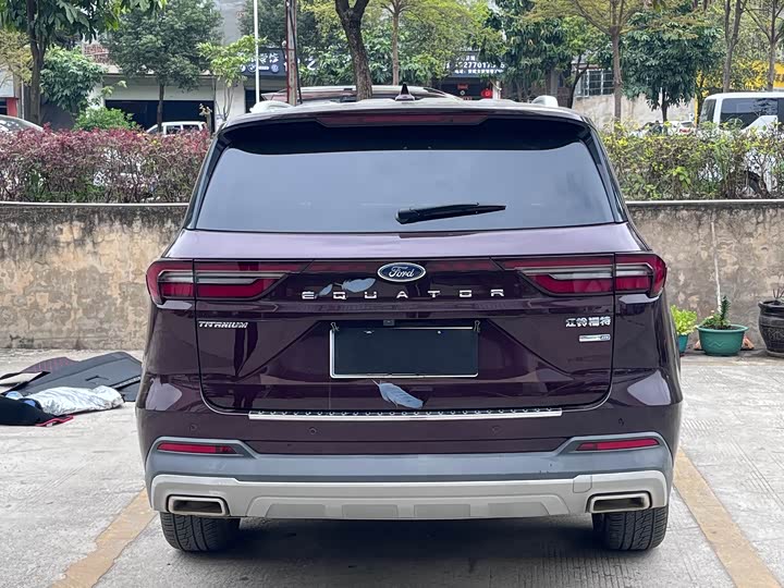 Фото 7 - Ford Equator