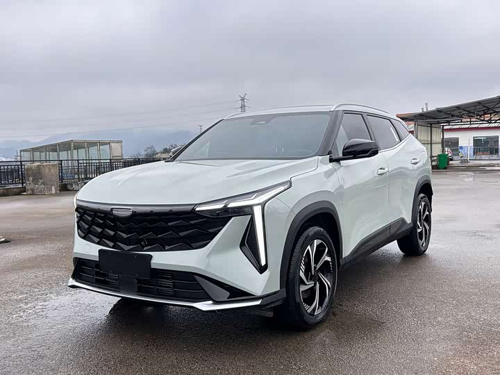 Фото 1 - Geely Atlas