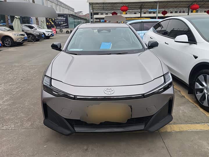 Фото 2 - Toyota bZ3