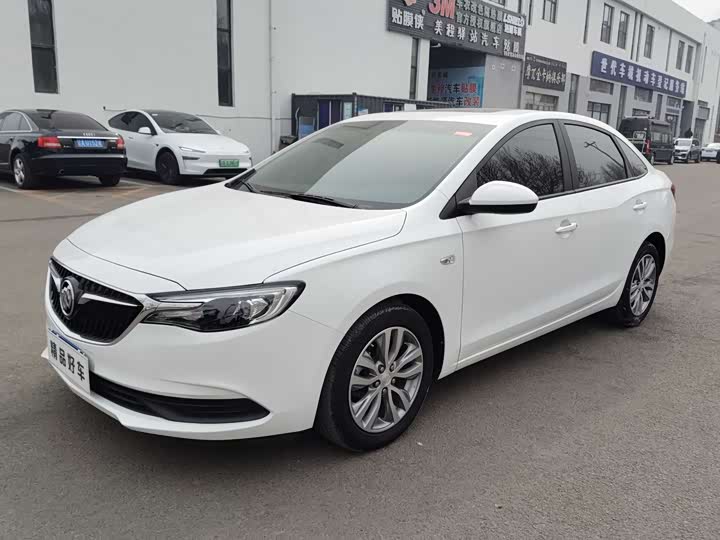 Photo 2 - Buick Excelle GT