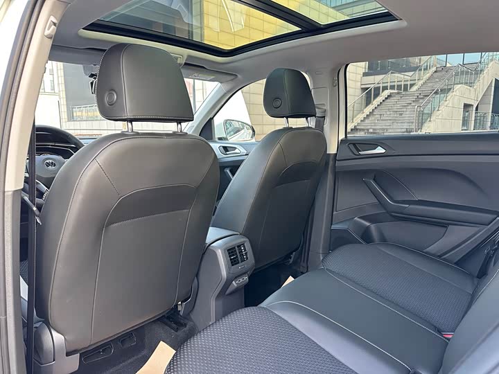 Фото 5 - Volkswagen Tacqua