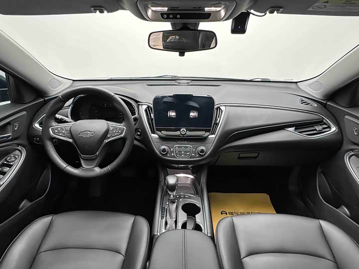 Фото 9 - Chevrolet Malibu XL