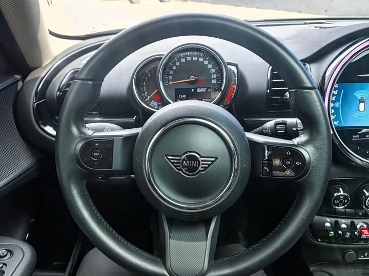 Фото 7 - Mini Clubman