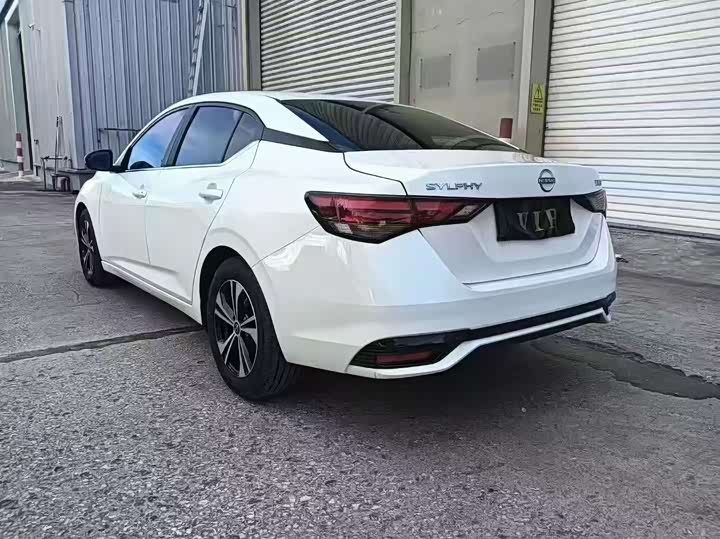 Photo 7 - Nissan Sylphy