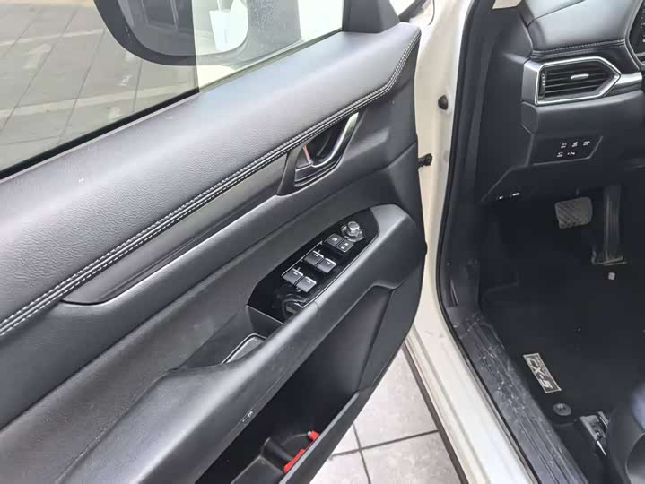 Фото 7 - Mazda CX-5