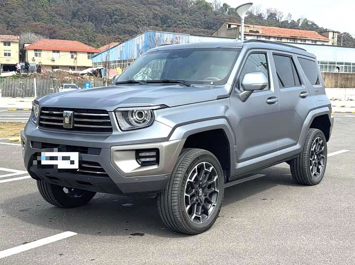 Фото 1 - Tank 700 Hybrid